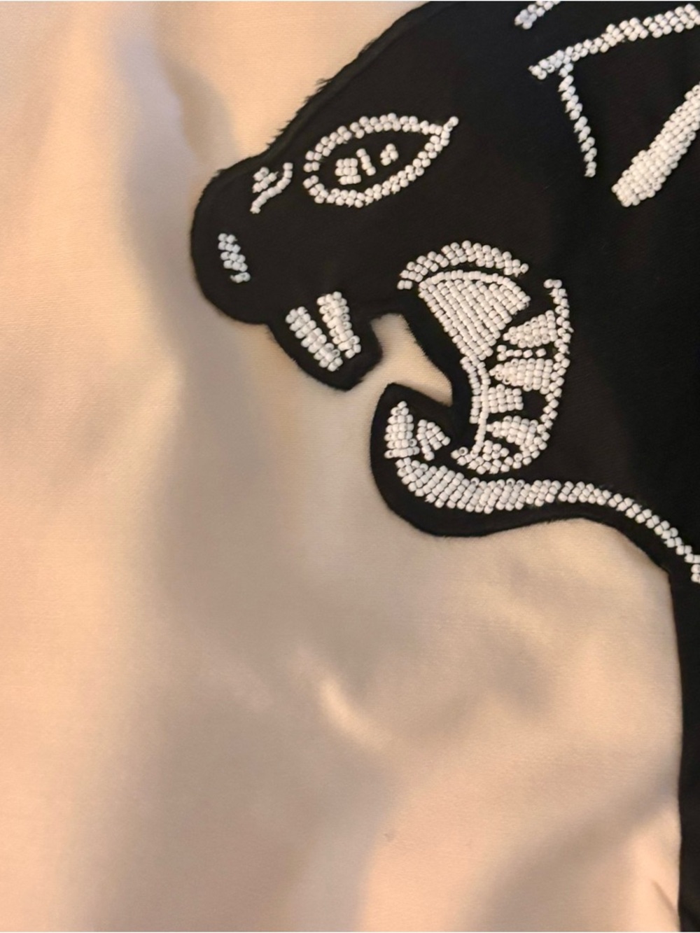🖤SOLD🖤Valentino Garavani Pink Dress with Black Panther Shoulder Appliqués - Picture 3 of 5